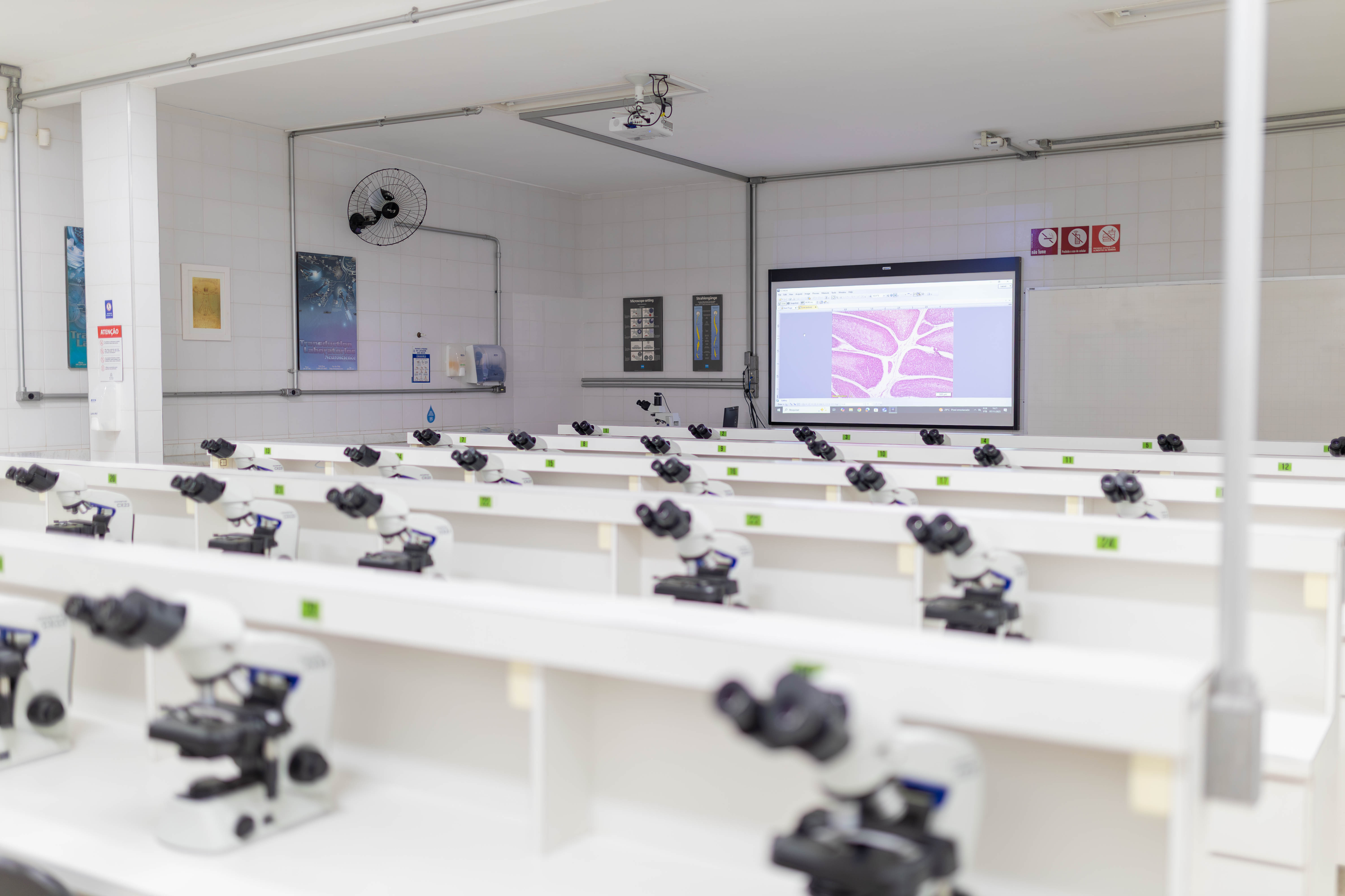 Foto das instalações do curso - Imagem 2